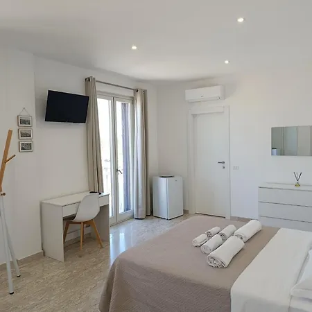 Amare Bed & Breakfast-3